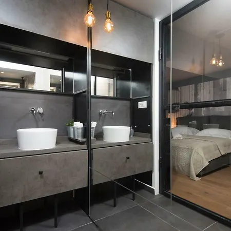 Sibinicum Luxury Apartamento *